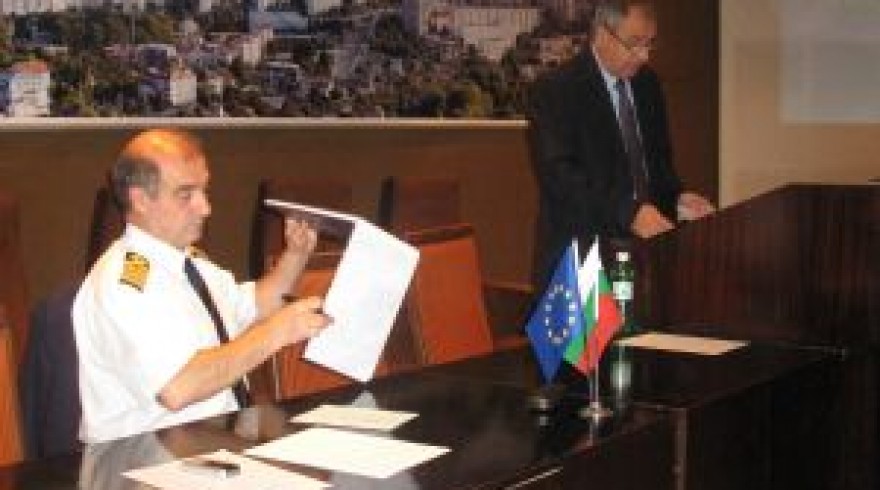 Първи национален форум - Варна, 4 ноември 2010г.  Морската и речна индустрия – един от основните национални икономически приоритети на България.